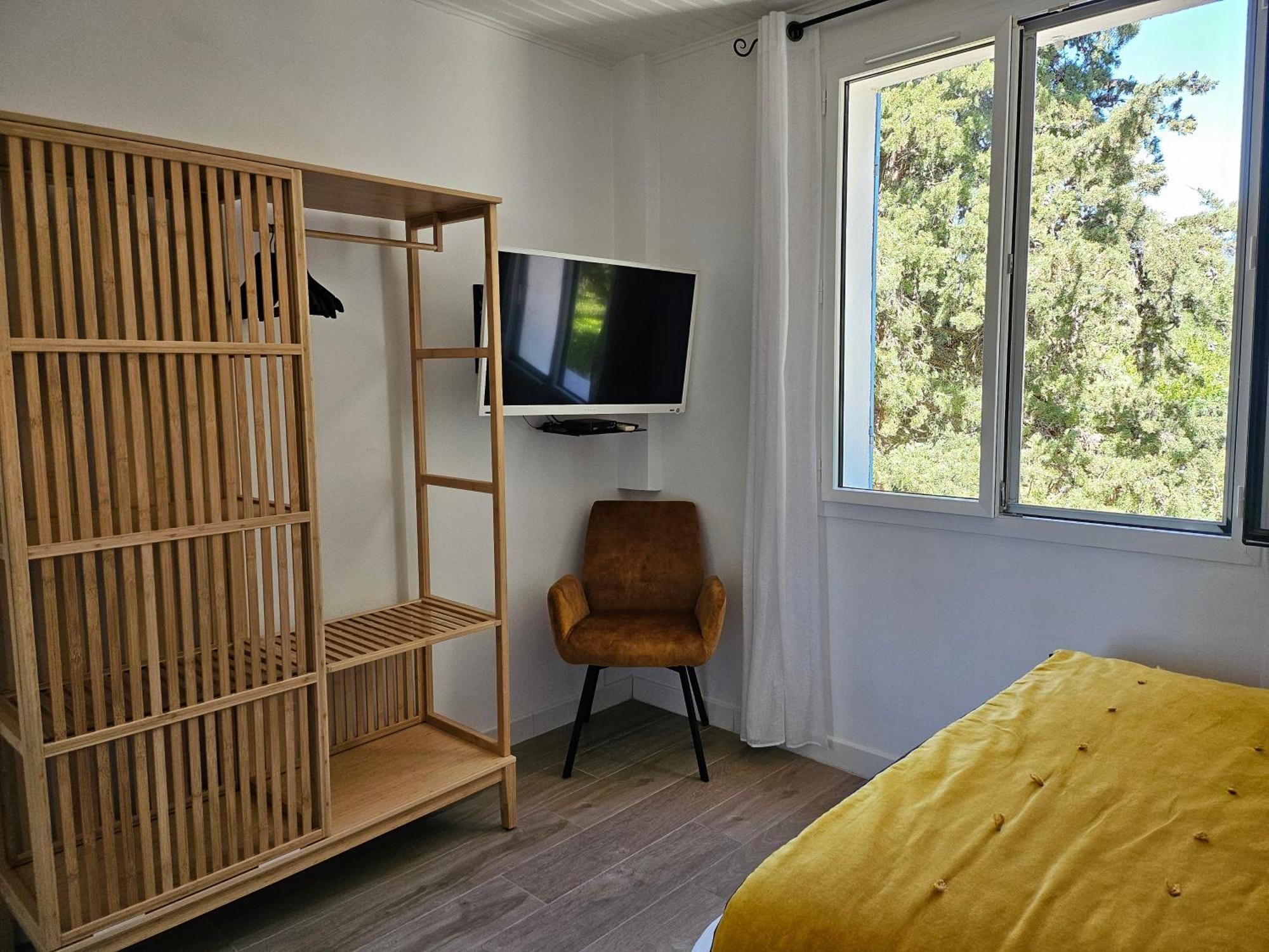 La Luberonne Bed & Breakfast Lourmarin Dış mekan fotoğraf