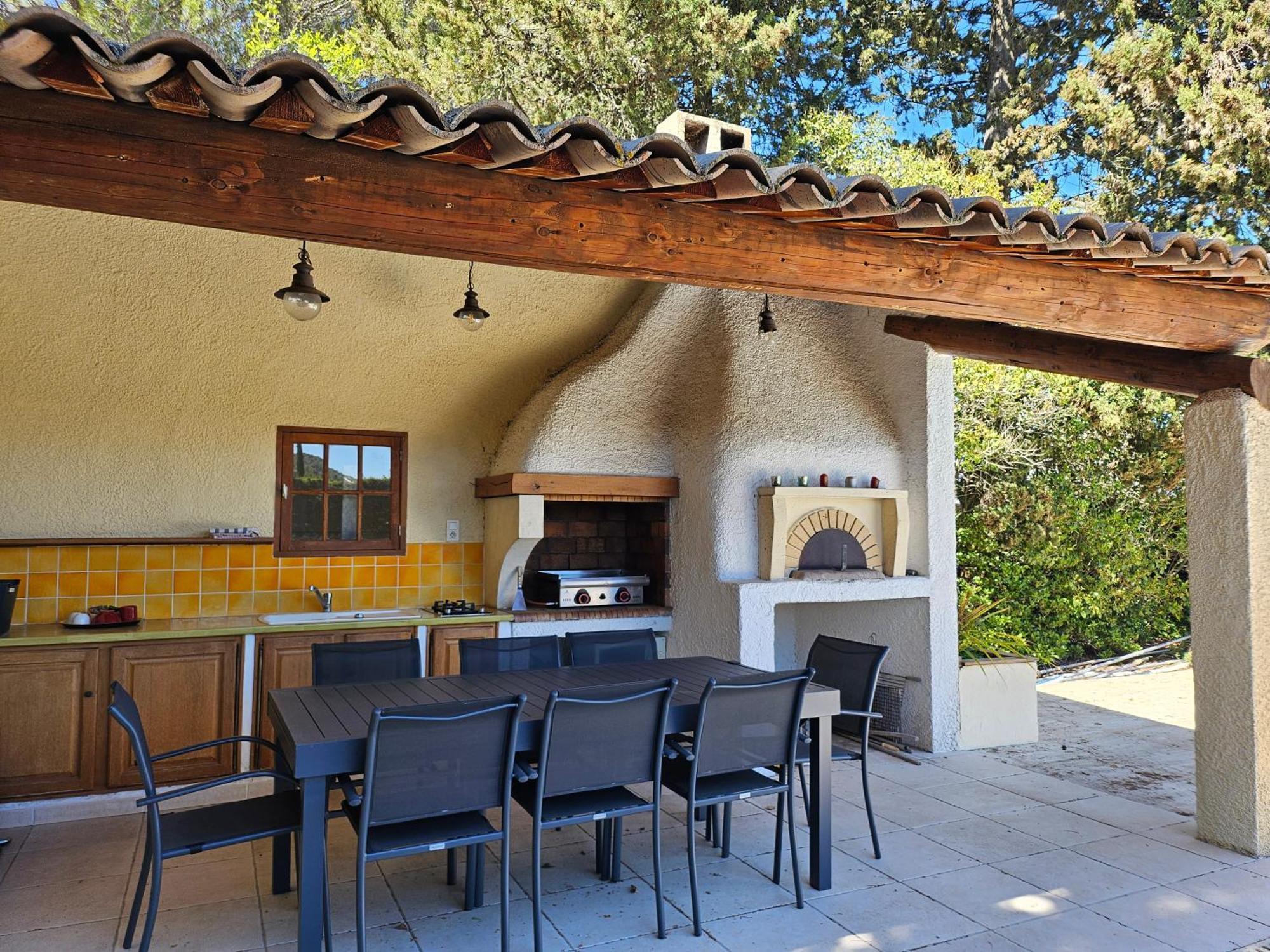 La Luberonne Bed & Breakfast Lourmarin Dış mekan fotoğraf