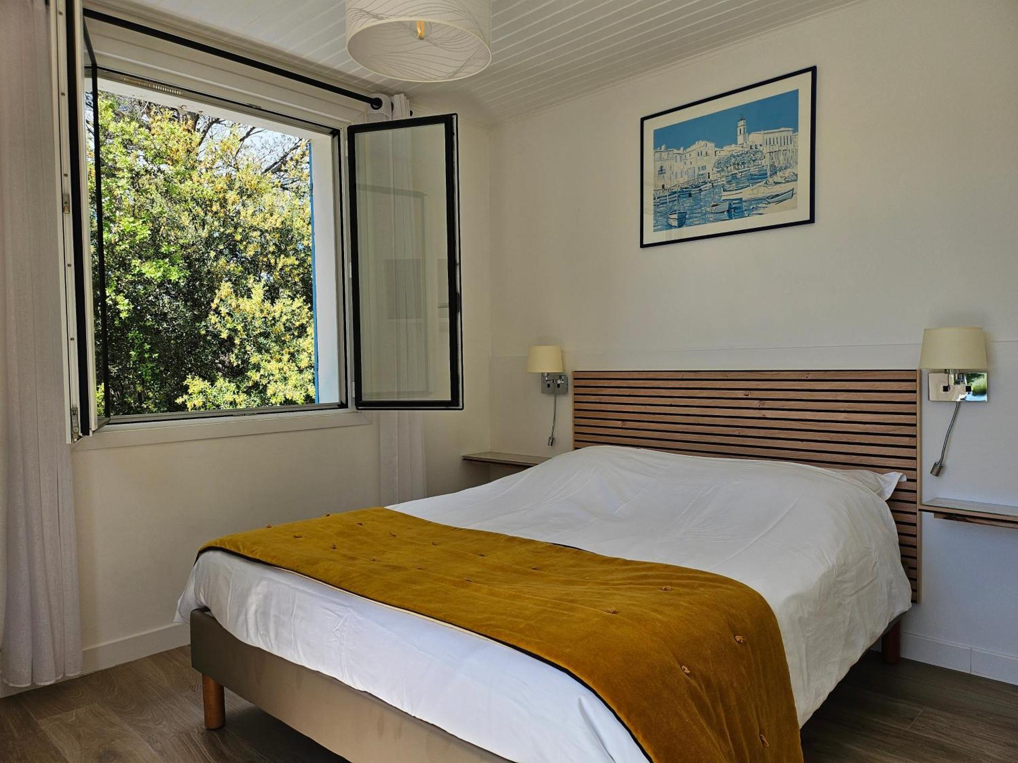 La Luberonne Bed & Breakfast Lourmarin Dış mekan fotoğraf