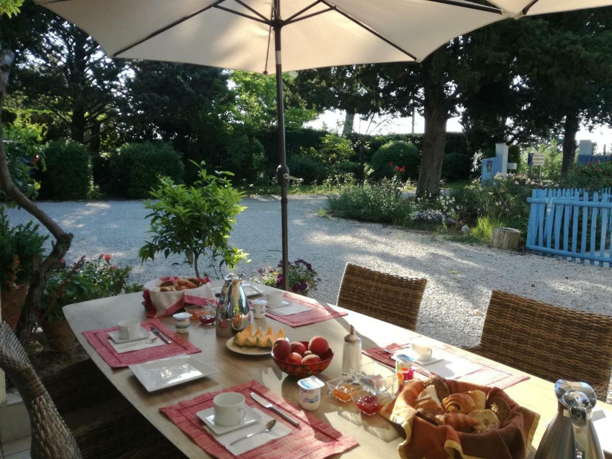 La Luberonne Bed & Breakfast Lourmarin Dış mekan fotoğraf